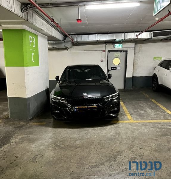 2021' BMW 3 Series ב.מ.וו סדרה 3 photo #1