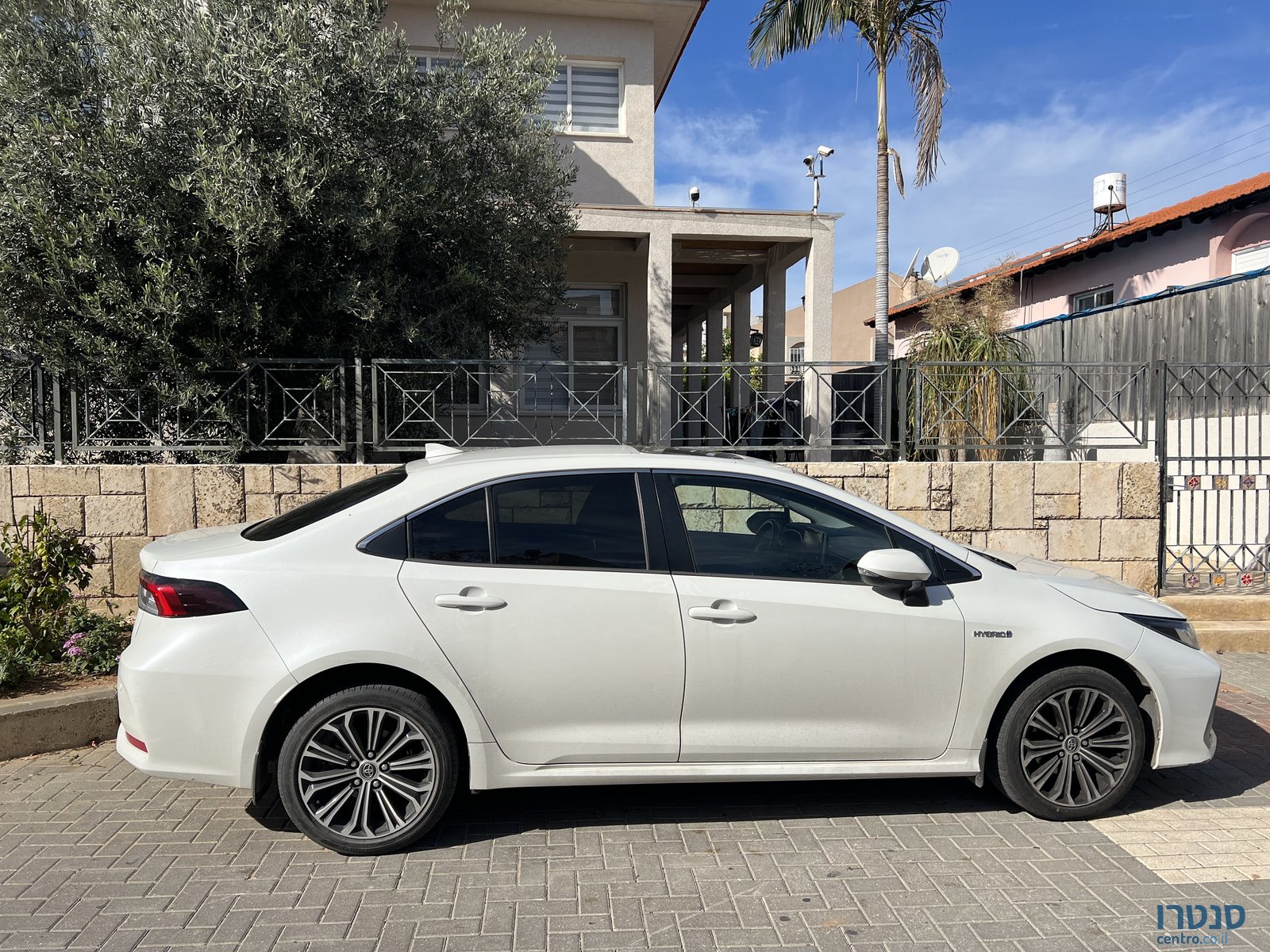 2020' Toyota Corolla טויוטה קורולה photo #1