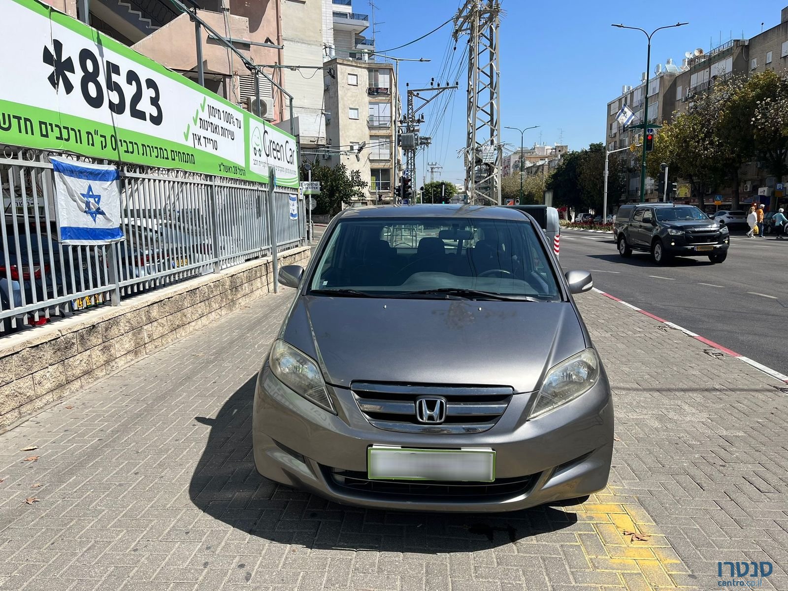 2011' Honda FR-V photo #1