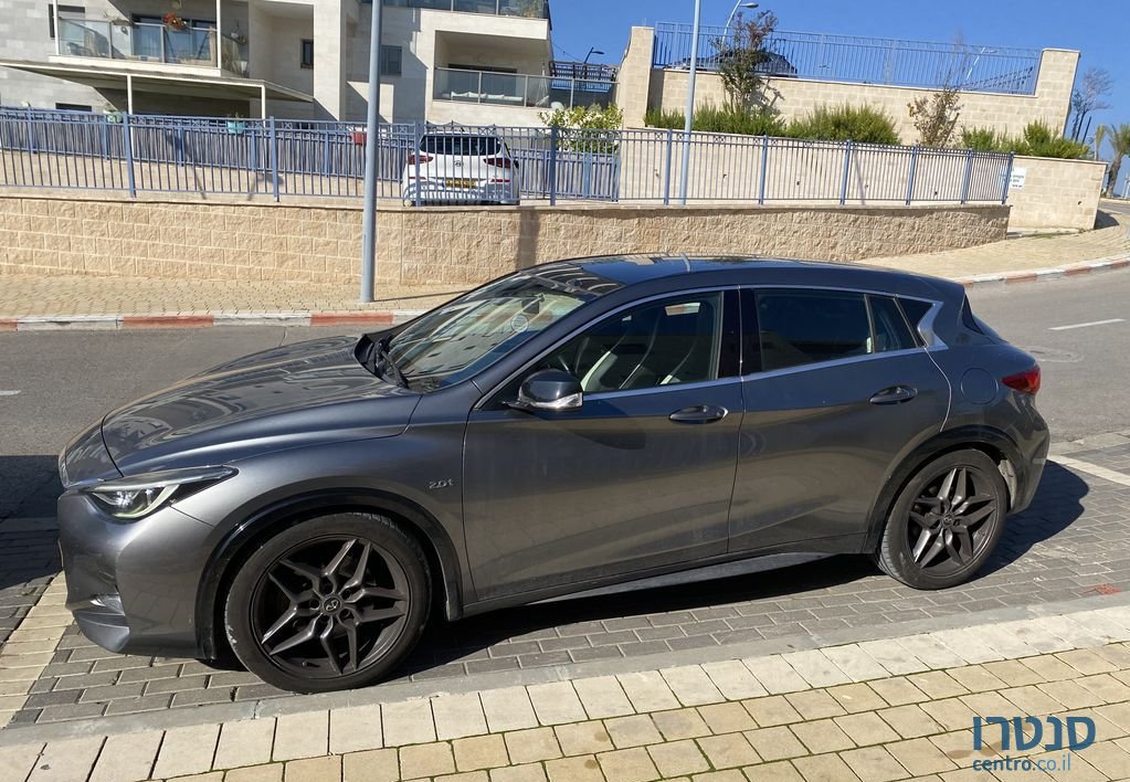 2018' Infiniti Q30 אינפיניטי photo #4