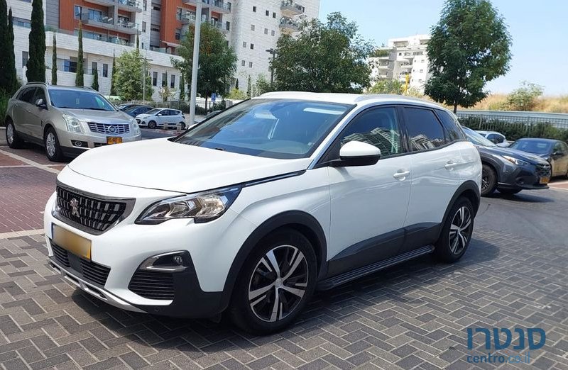 2020' Peugeot 3008 פיג'ו photo #1