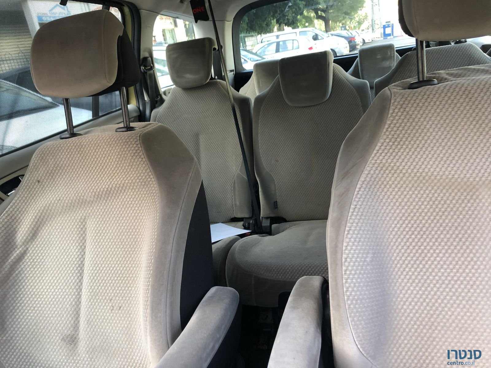 2008' Citroen C4 Picasso photo #7