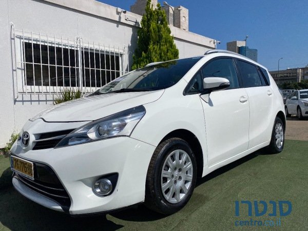 2017' Toyota Verossa photo #1