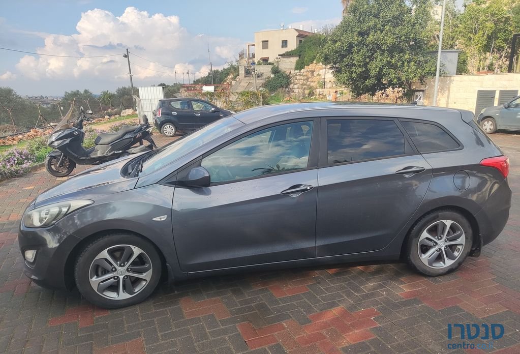 2016' Hyundai i30 יונדאי photo #4