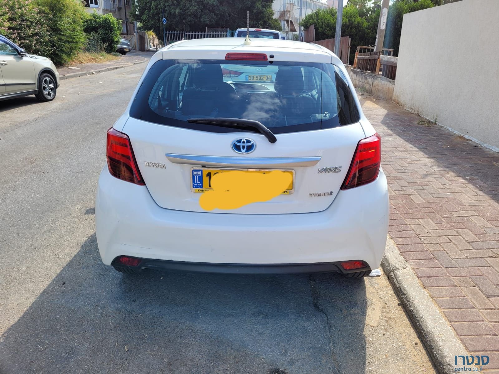 2016' Toyota Yaris טויוטה יאריס photo #2