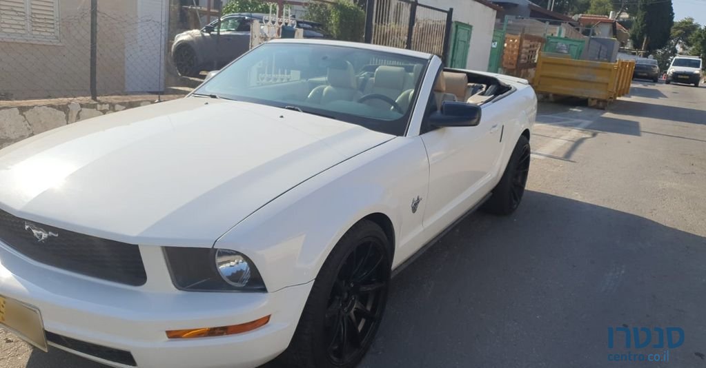 2009' Ford Mustang פורד מוסטנג photo #1