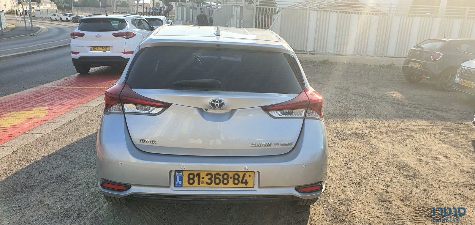 2017' Toyota Yaris טויוטה אוריס photo #3