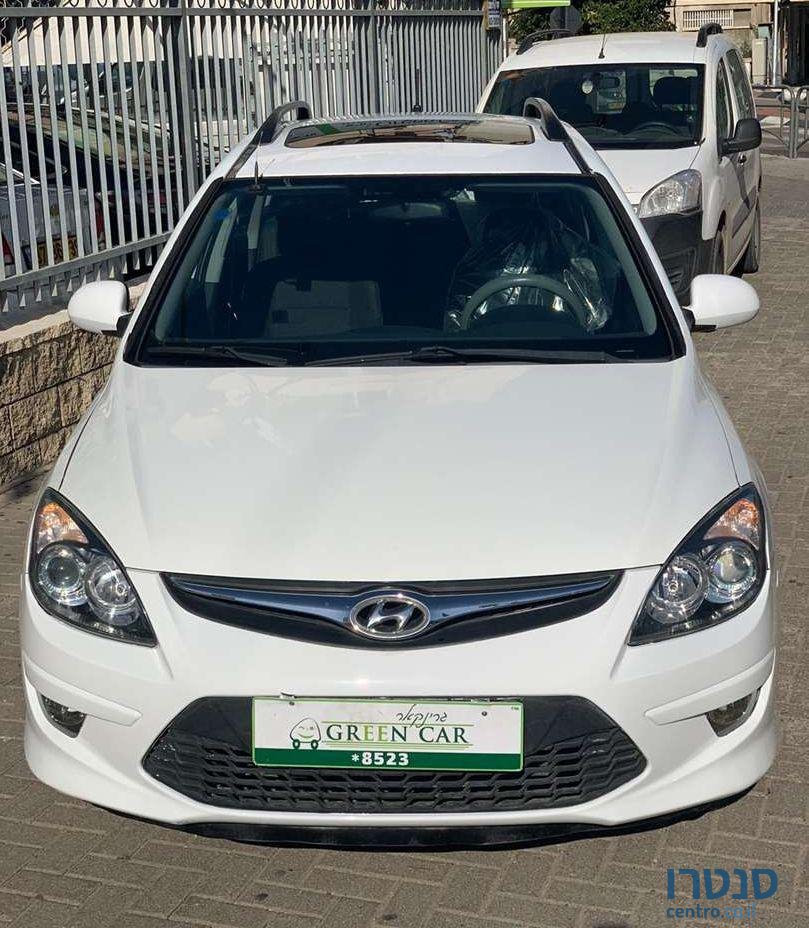2012' Hyundai I30 יונדאי photo #2