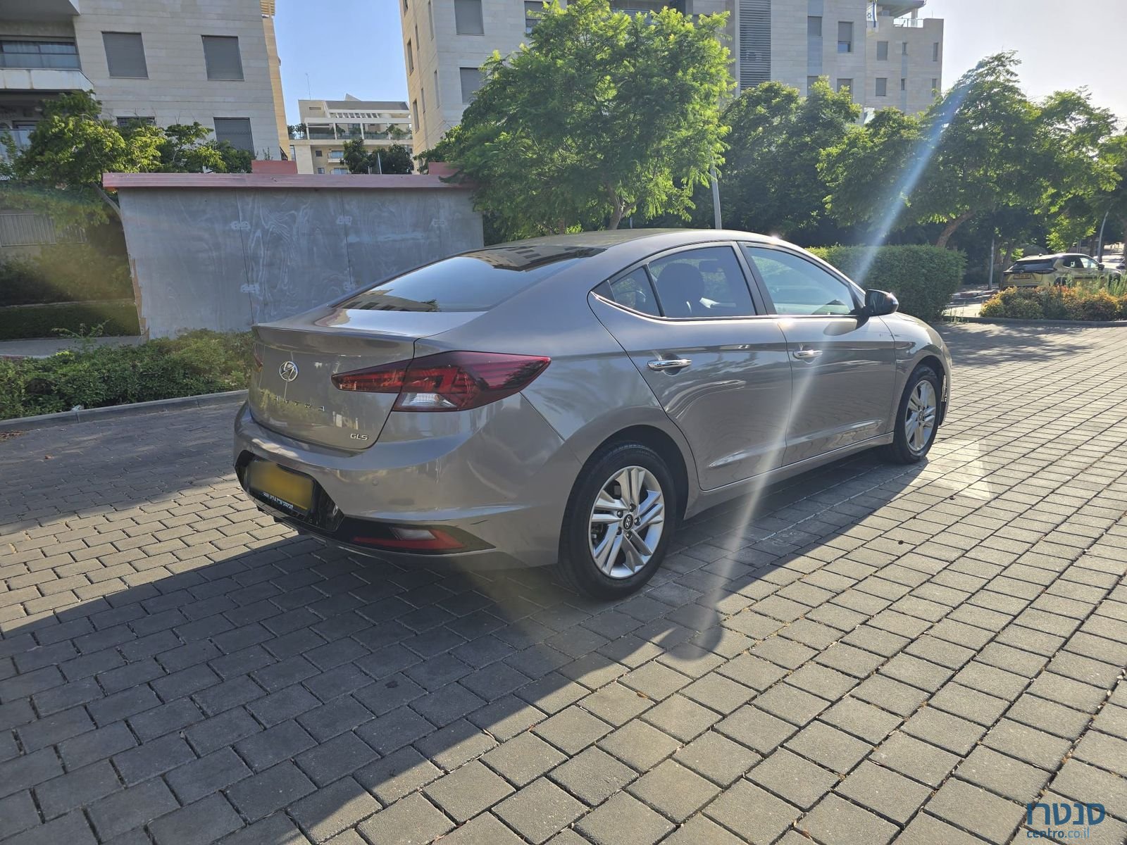 2020' Jaguar SR photo #5