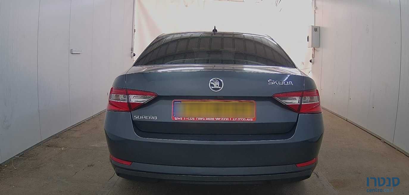 2020' Skoda Superb סקודה סופרב photo #3