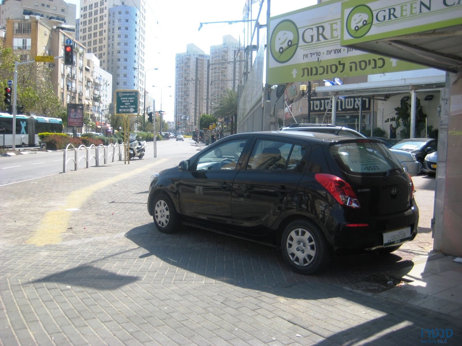 2014' Hyundai i20 photo #3