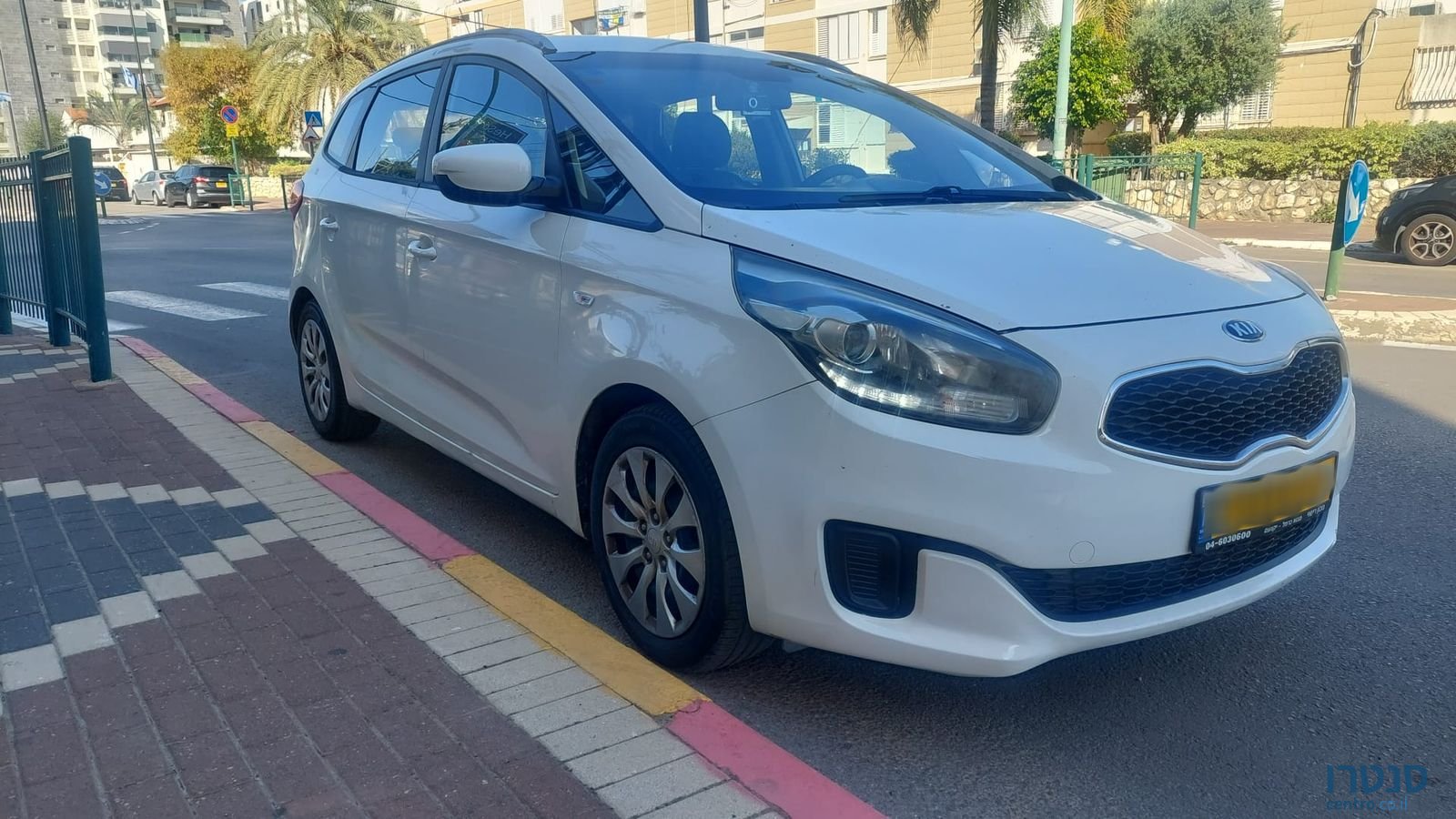 2015' Kia Carens קיה קארנס photo #6