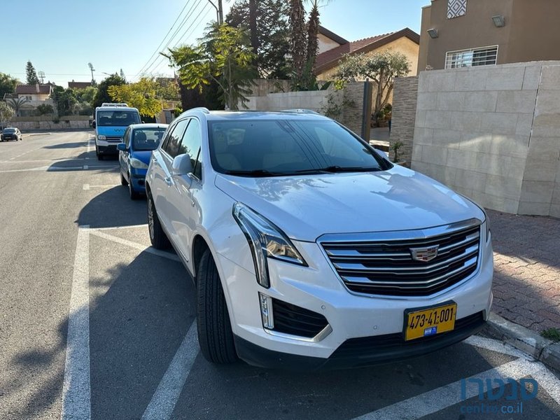 2018' Cadillac Xt5 קאדילק photo #1