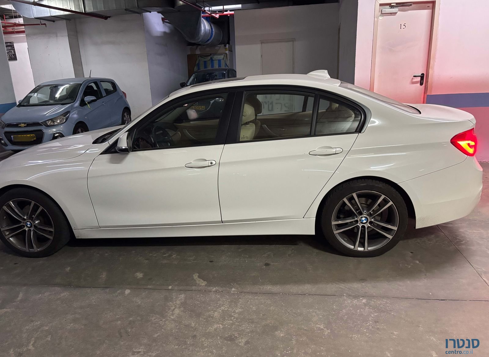 2018' BMW 3 Series ב מ וו סדרה 3 photo #4