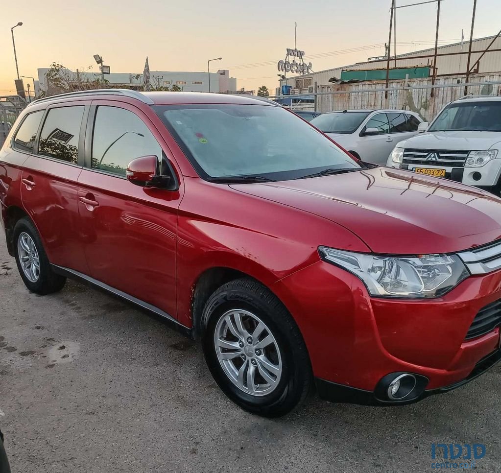 2014' Mitsubishi Outlander מיצובישי אאוטלנדר photo #1