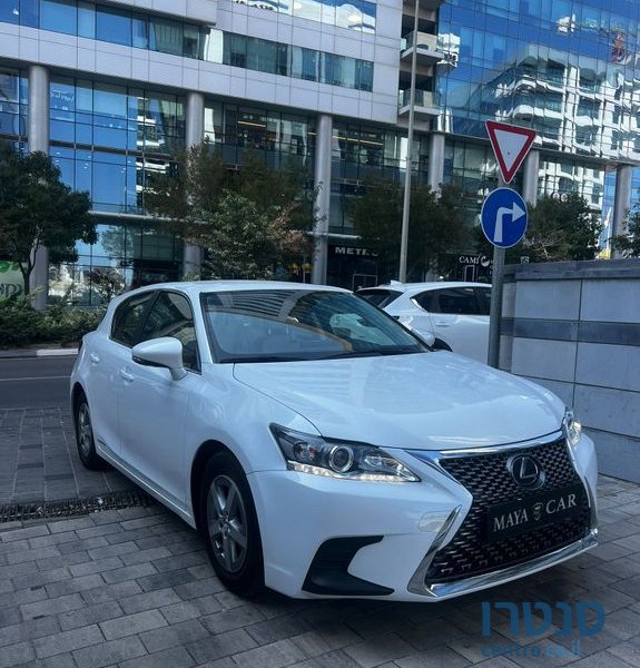 2018' Lexus CT לקסוס photo #1