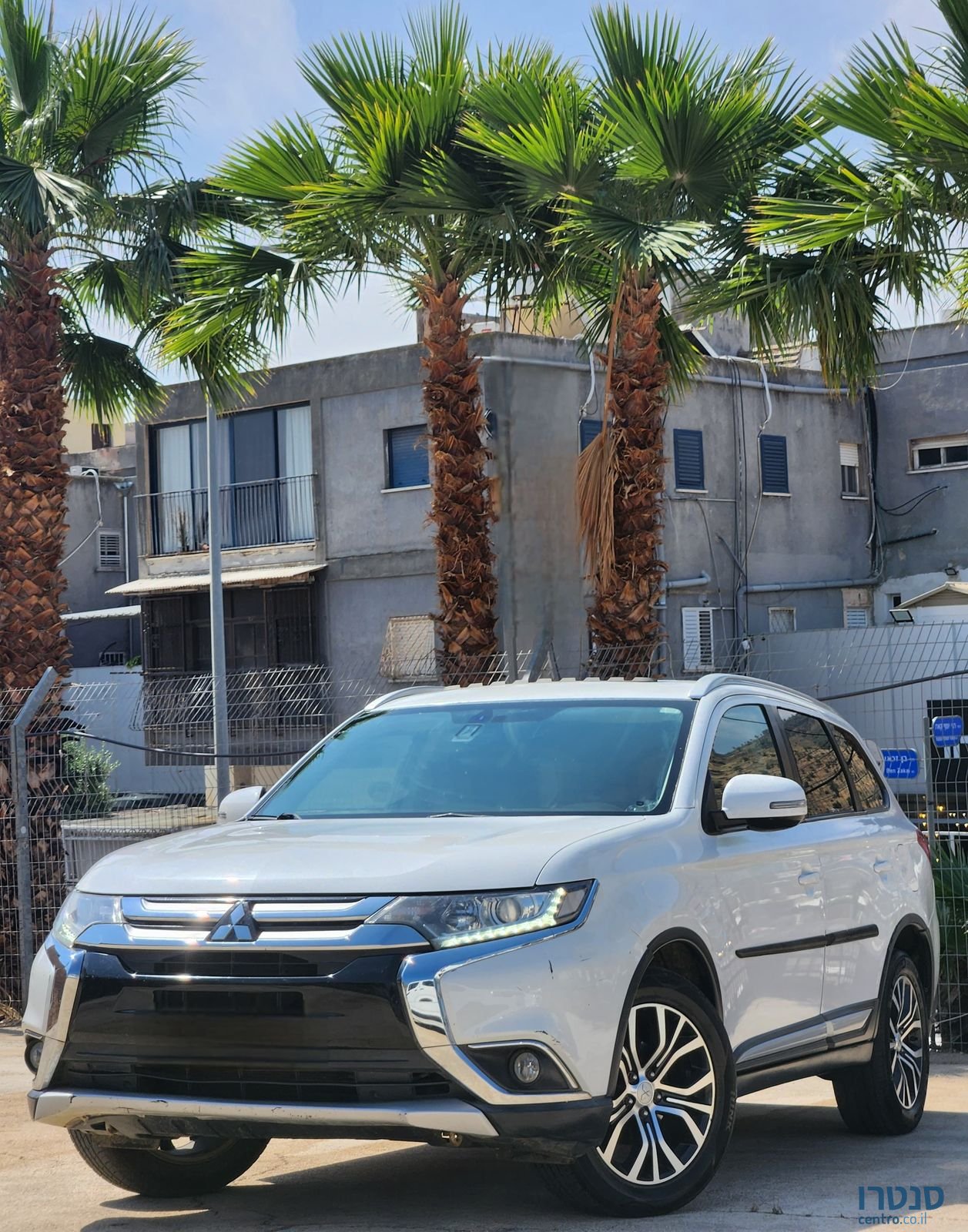 2016' Mitsubishi Outlander מיצובישי אאוטלנדר photo #1