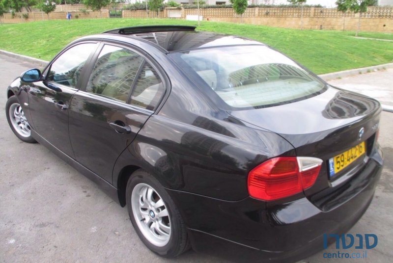 2008' BMW 320 photo #3