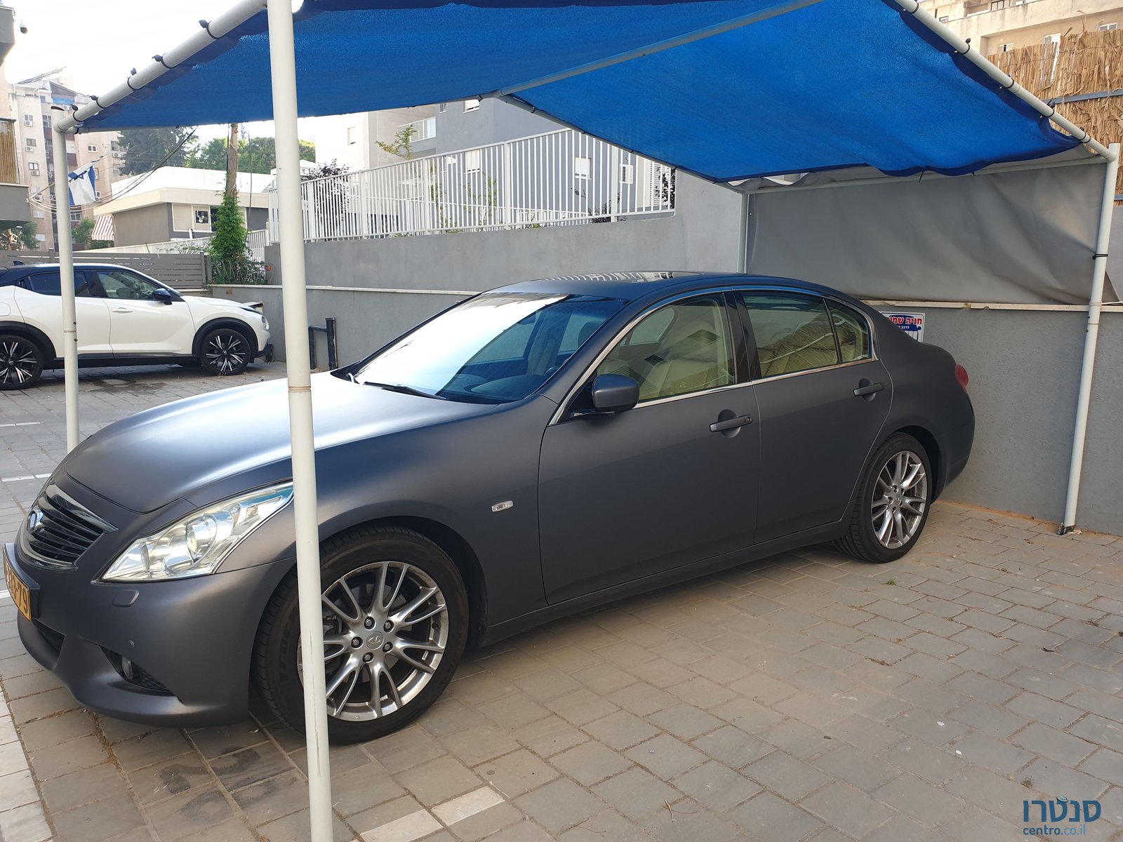 2012' Infiniti G37 אינפיניטי photo #3