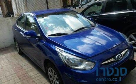2012' Hyundai i25 i25 יונדאי photo #1