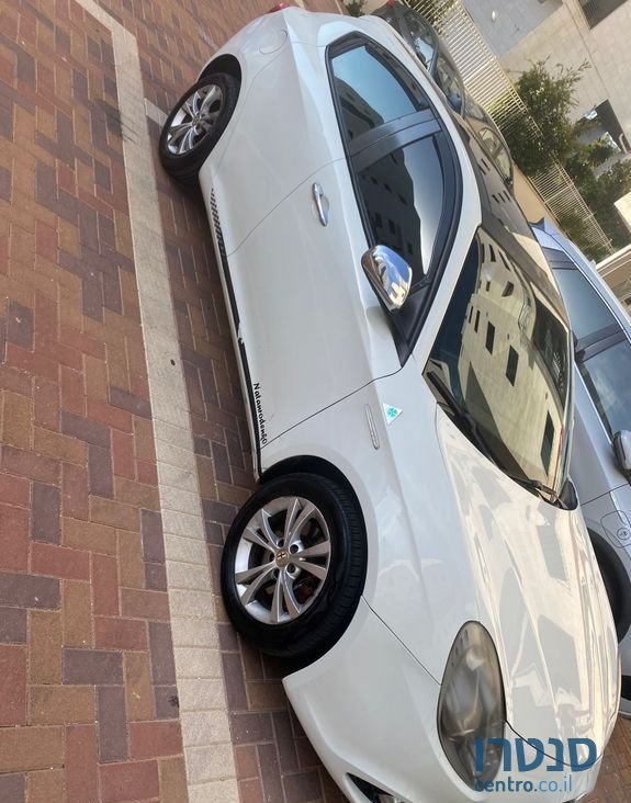 2014' Alfa Romeo Giulietta אלפא רומיאו ג'ולייטה photo #4