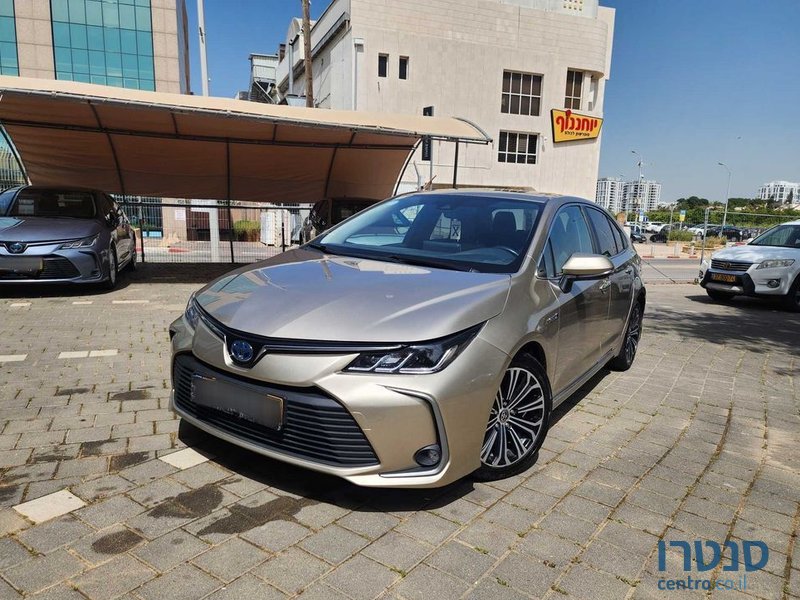 2020' Toyota Corolla טויוטה קורולה photo #4