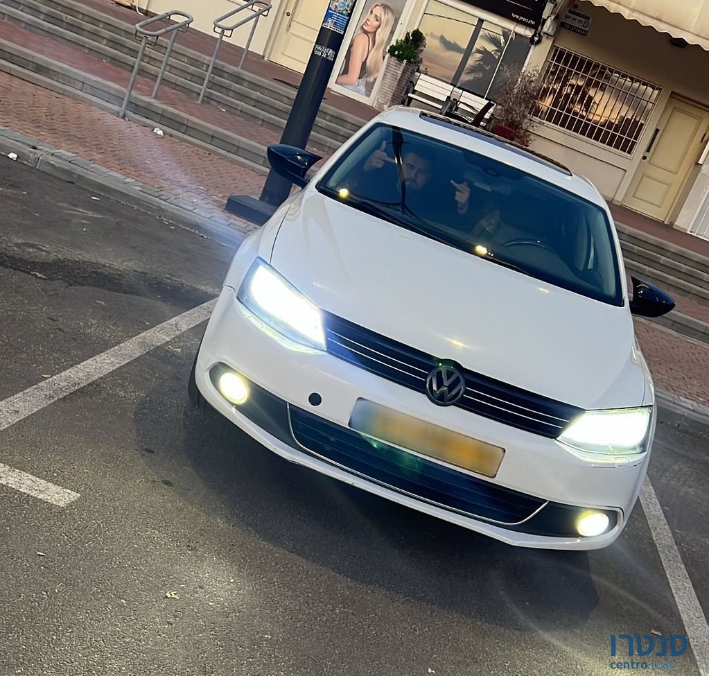 2011' Volkswagen Jetta פולקסווגן ג'טה photo #1