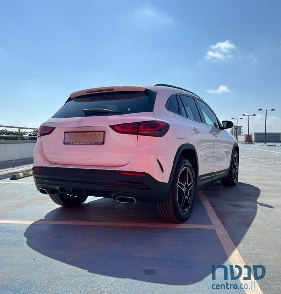 2022' Mercedes-Benz GLA מרצדס photo #1