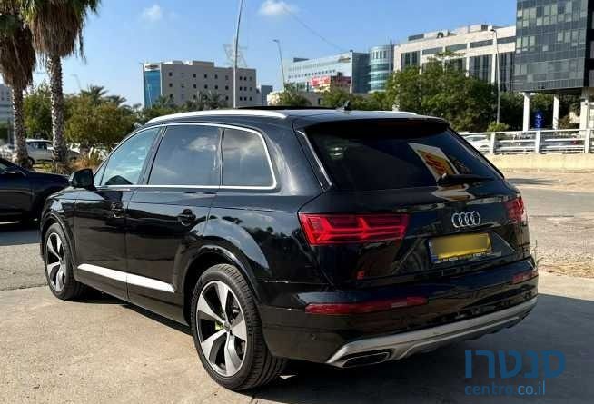 2017' Audi Q7 אאודי photo #6