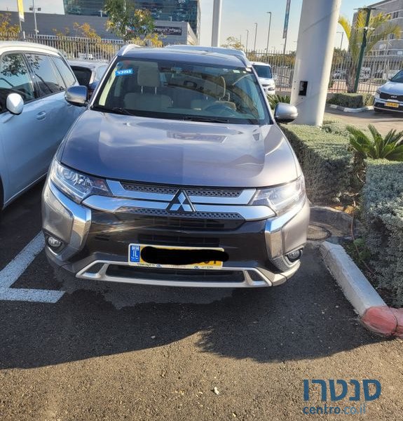 2019' Mitsubishi Outlander מיצובישי אאוטלנדר photo #3