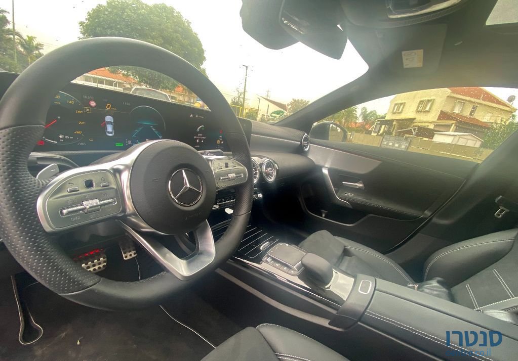 2021' Mercedes-Benz Cla מרצדס photo #6