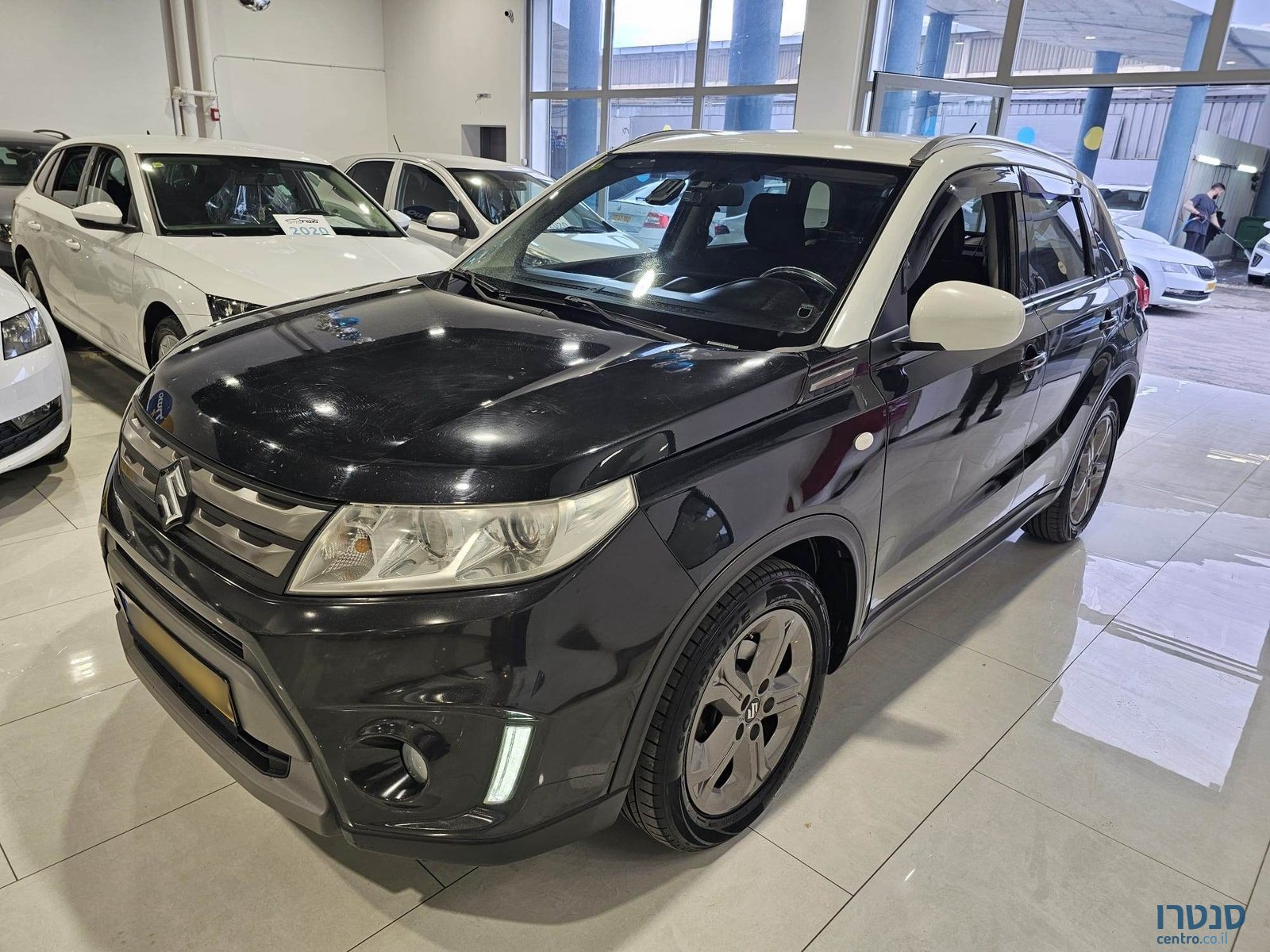 2016' Suzuki Vitara photo #1