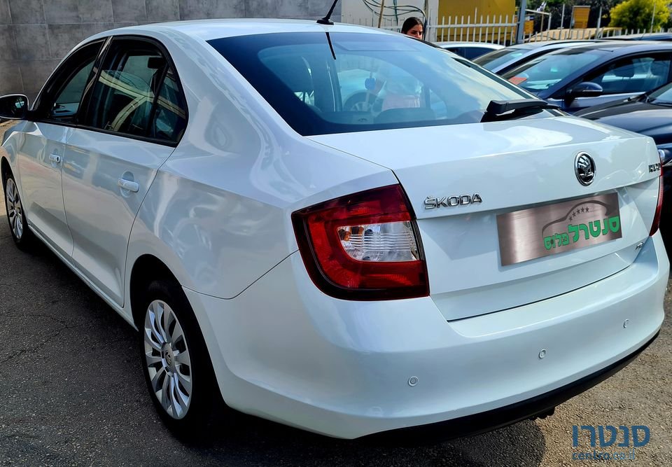 2016' Skoda Rapid photo #4