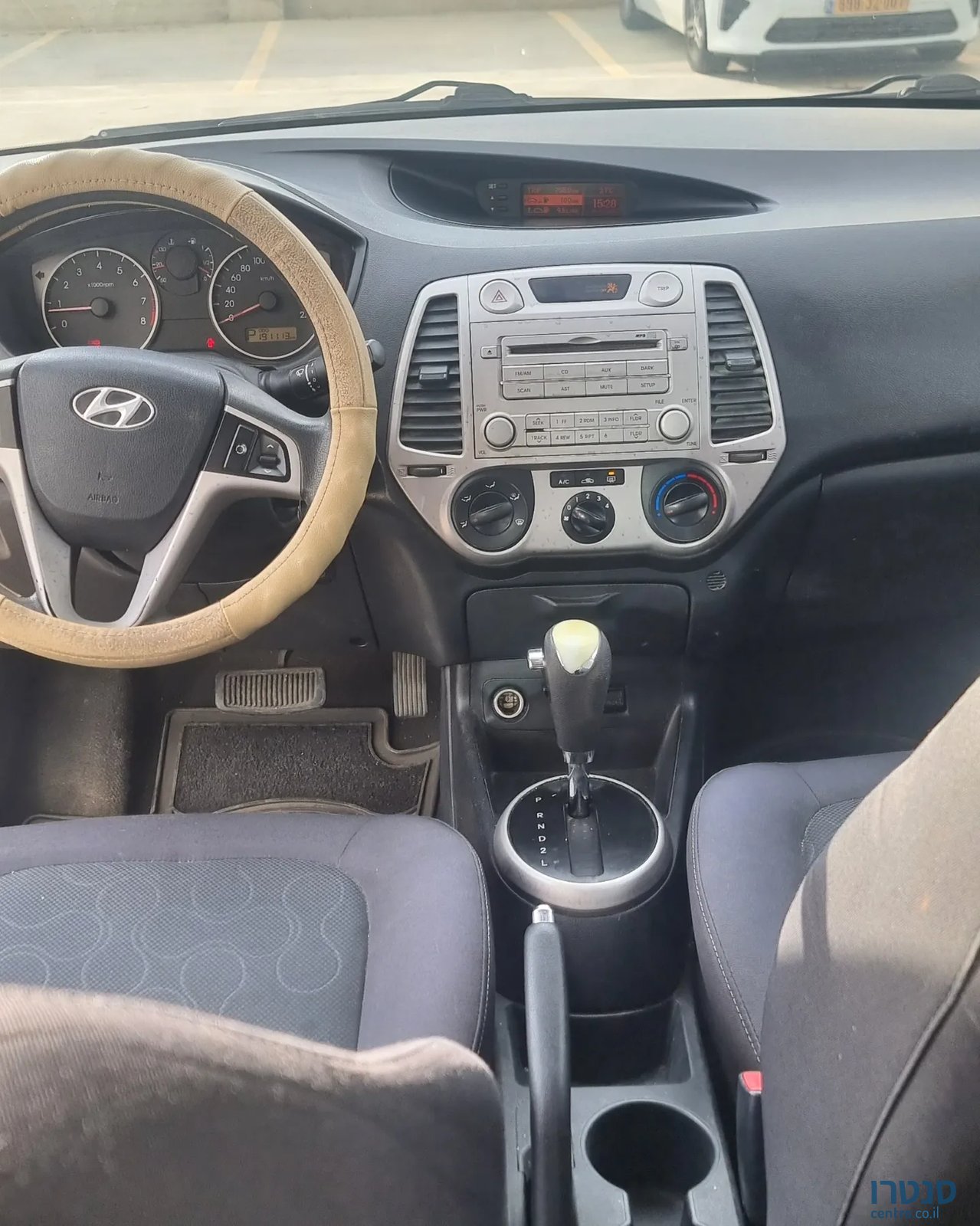 2009' Hyundai i20 photo #7