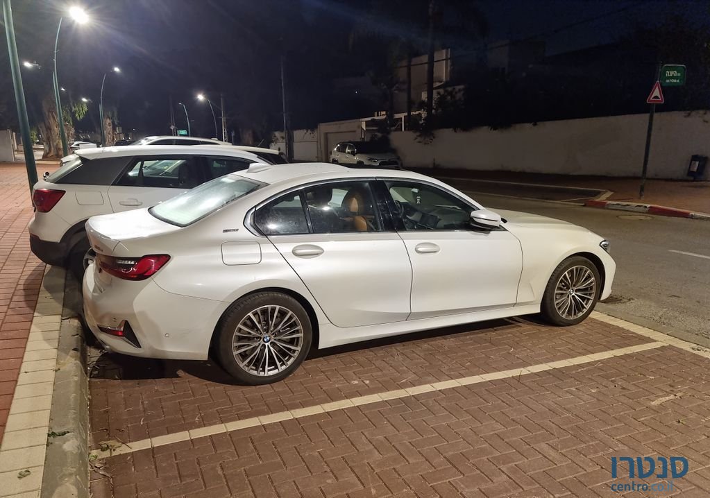 2019' BMW 3 Series ב.מ.וו סדרה 3 photo #4