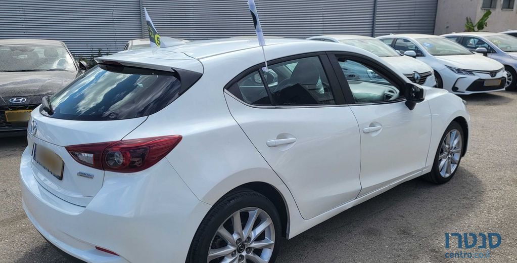 2019' Mazda 3 מאזדה photo #4