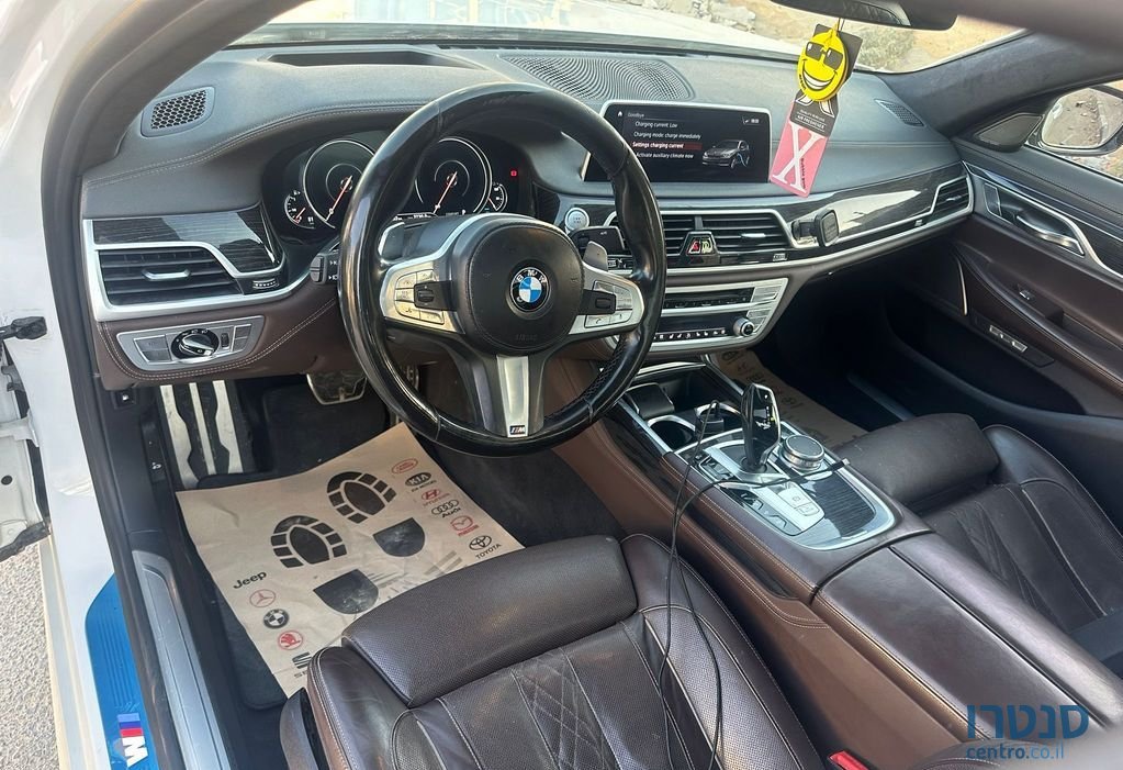 2019' BMW 7 Series ב.מ.וו סדרה 7 photo #4