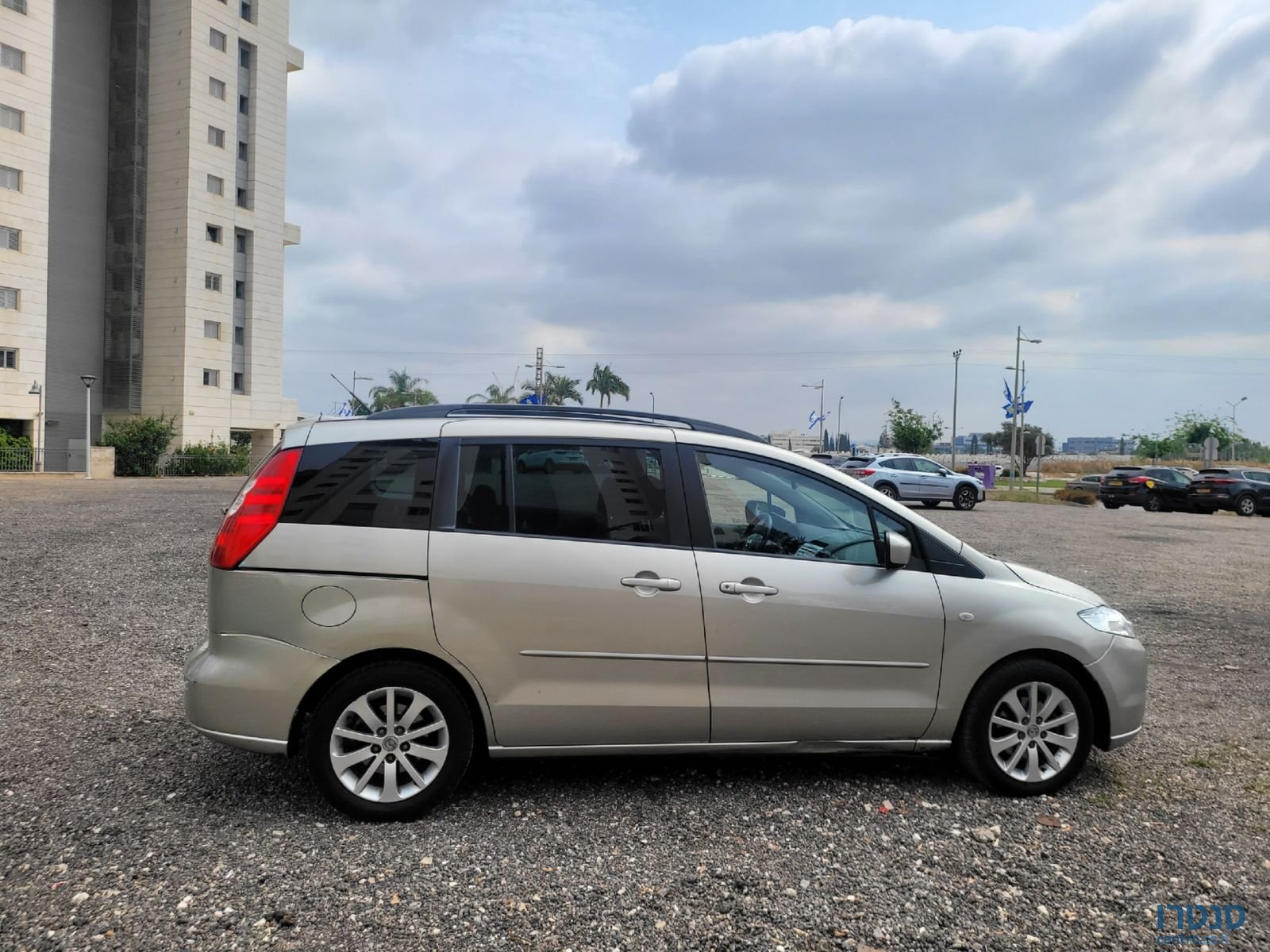 2007' Mazda 5 מאזדה photo #5