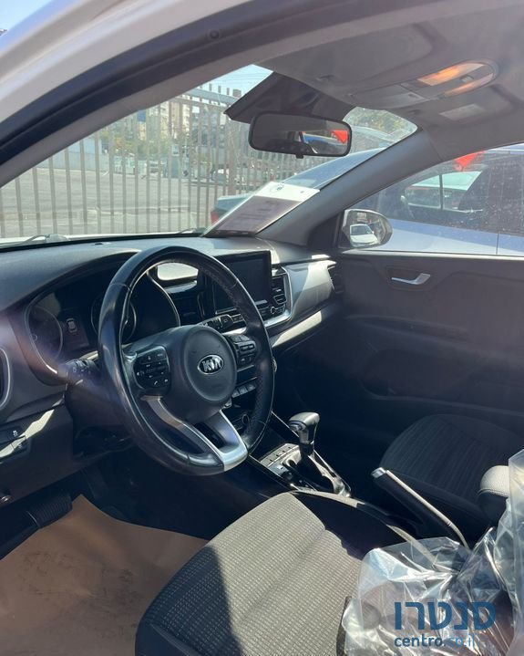 2021' Kia Stonic קיה סטוניק photo #4