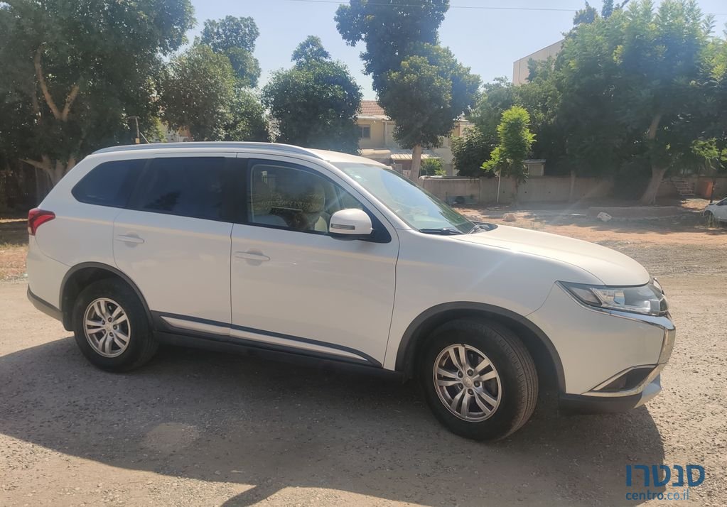 2017' Mitsubishi Outlander מיצובישי אאוטלנדר photo #5