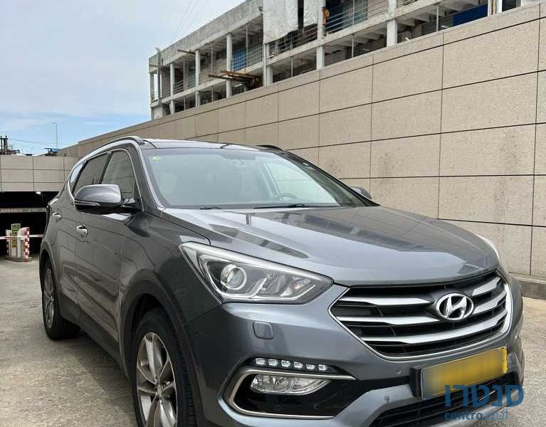 2018' Hyundai Santa Fe יונדאי סנטה פה photo #3