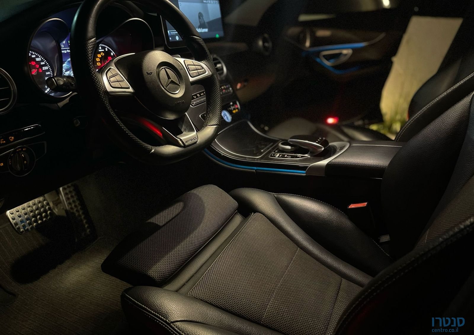 2017' Mercedes-Benz C-Class מרצדס-בנץ photo #6