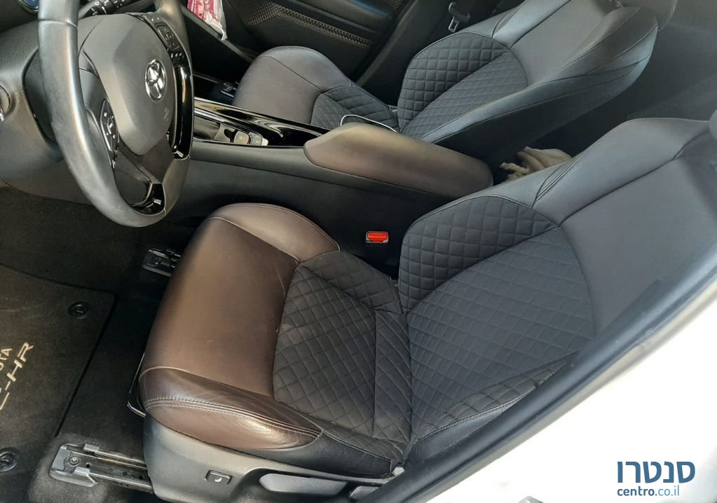 2019' Toyota C-Hr טויוטה photo #5