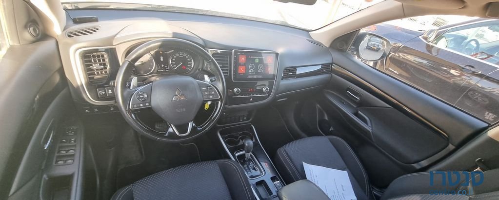 2019' Mitsubishi Outlander מיצובישי אאוטלנדר photo #1