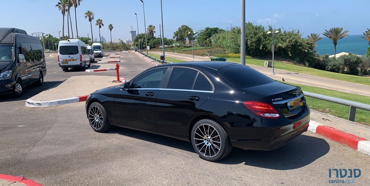 2018' Mercedes-Benz C-Class מרצדס photo #3
