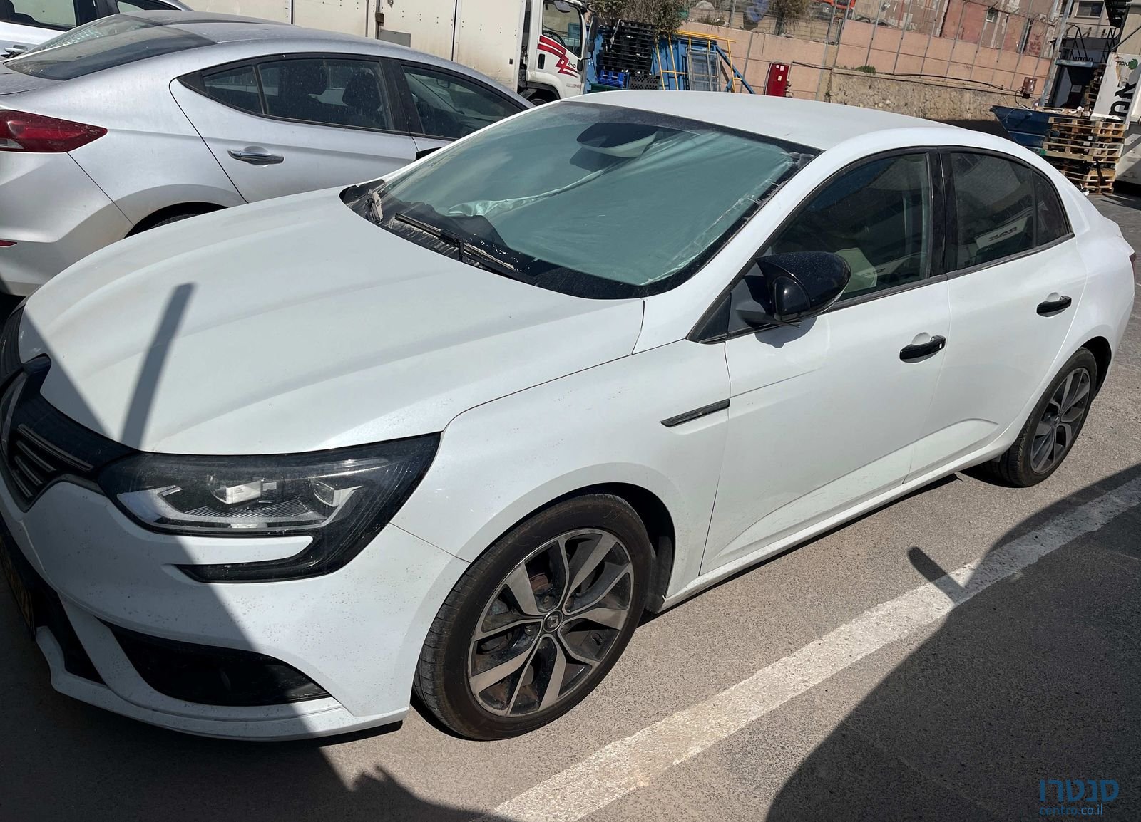 2019' Renault Megane רנו מגאן photo #1