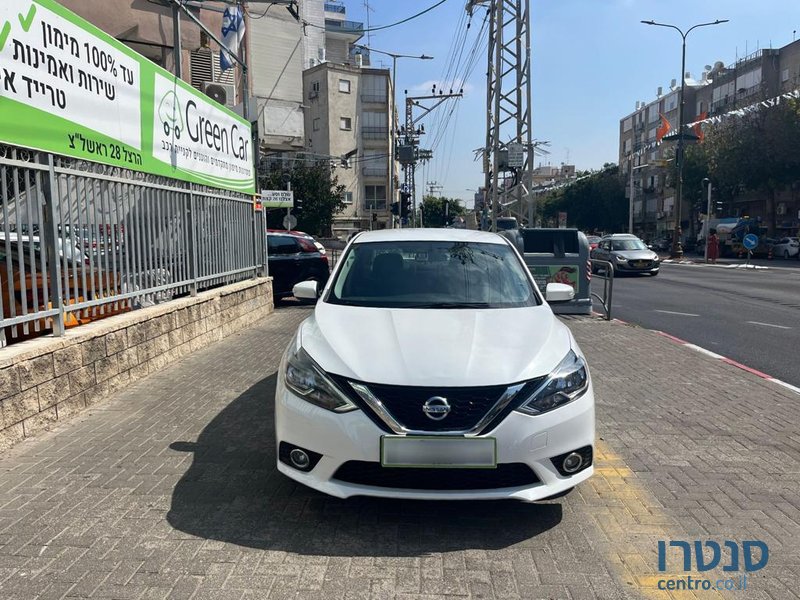 2018' Nissan Sentra photo #2