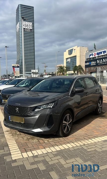 2021' Peugeot 5008 פיג'ו photo #2