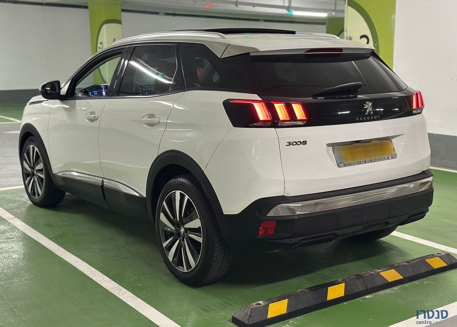 2017' Peugeot 3008 פיג'ו photo #4