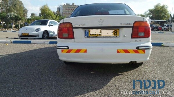 2002' Suzuki Baleno photo #3